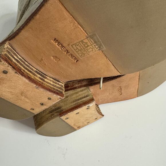 NWOT FREE PEOPLE Santa Fe Floral Lace Up Combat Boots 40 9 9.5 - Picture 8 of 9